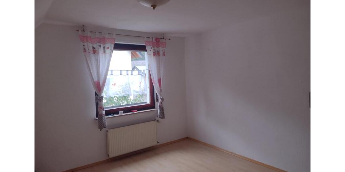Etagenwohnung Bonn Küdinghoven - 3 Zimmer, 92 m&sup2;, 990&euro; | Angebot:26406718