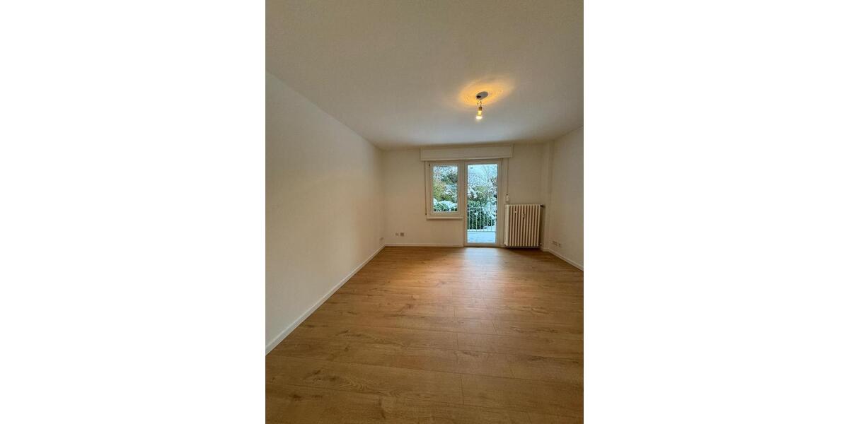 Renovierte 3-Zimmer Wohnung mit Balkon in Zentrumsnähe 3 zimmer