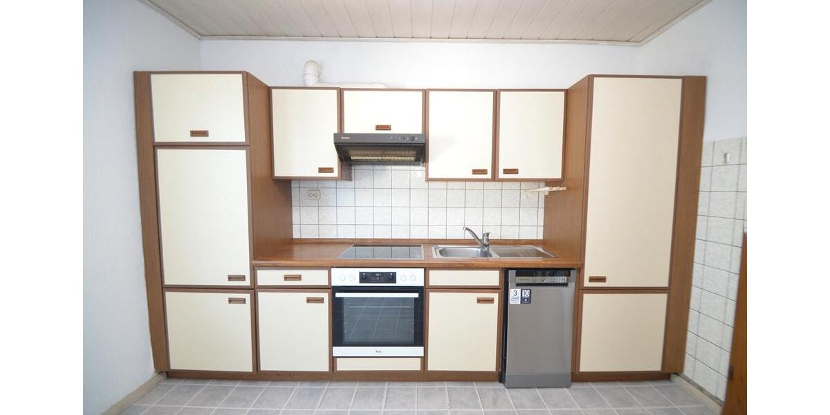 Etagenwohnung Brühl - 3 Zimmer, 65 m&sup2;, 600&euro; | Angebot:26279258