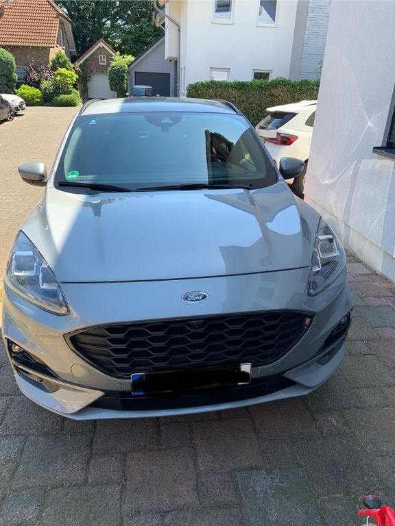 Ford Kuga 81.732 km 21.699 € Köln 50769