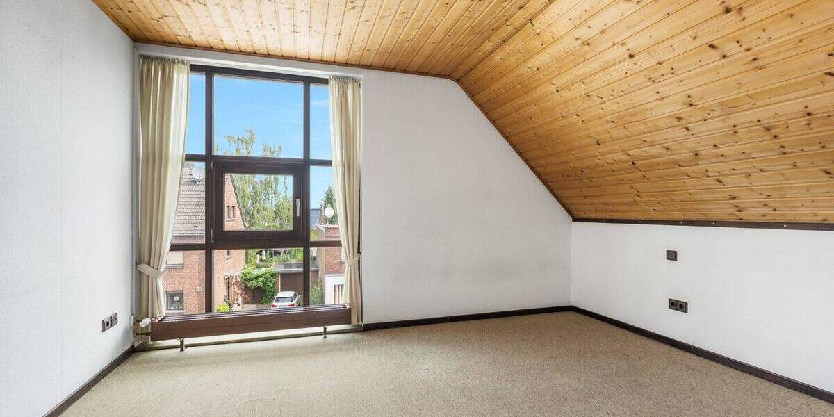Einfamilienhaus Erftstadt Blessem - 9 Zimmer, 257 m&sup2;, 499.000&euro; | Angebot:26929560