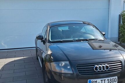 Audi TT 350.000 km 1.999 &euro; Huerth 50354