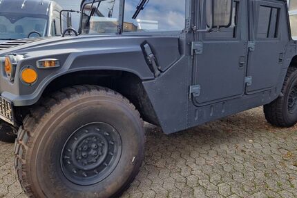 Hummer H1 9.999 km 44.999 € Erkrath 40699