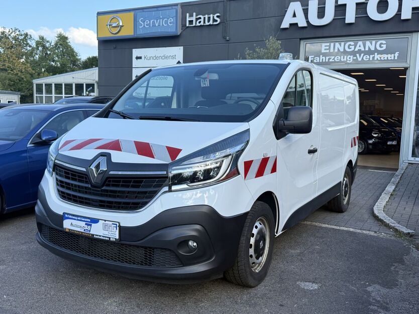 Renault Trafic 126.016 km 14.500 € Hennef 53773