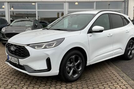 Ford Kuga 3.300 km 38.890 € Pulheim 50259