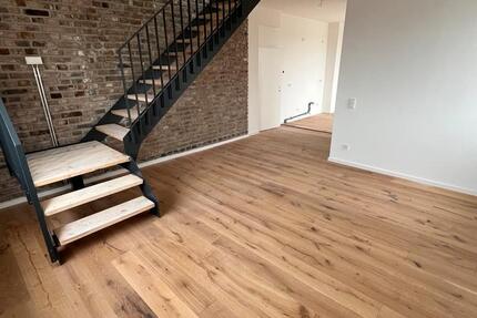 Wohnung Köln Ehrenfeld - 2 Zimmer, 50 m&sup2;, 1.100&euro; | Angebot:26322714