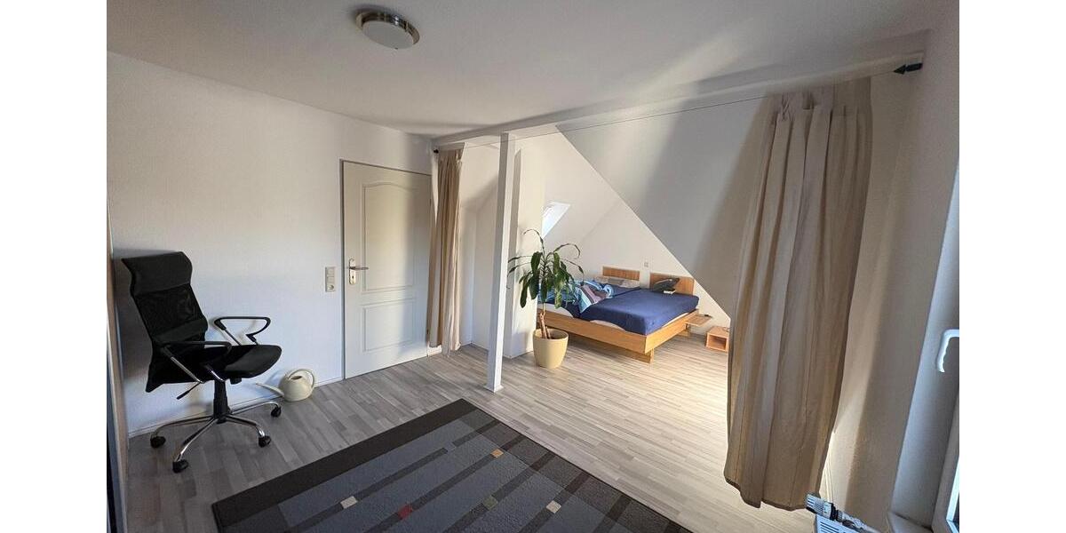 Reihenhaus Bonn Hardtberg - 5 Zimmer, 165 m&sup2;, 1.980&euro; | Angebot:25384120