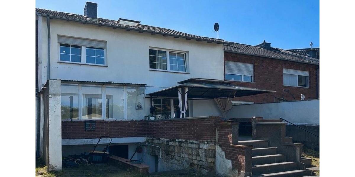 Reihenhaus Bergheim Ahe - 7 Zimmer, 210 m&sup2;, 450.000&euro; | Angebot:26380230