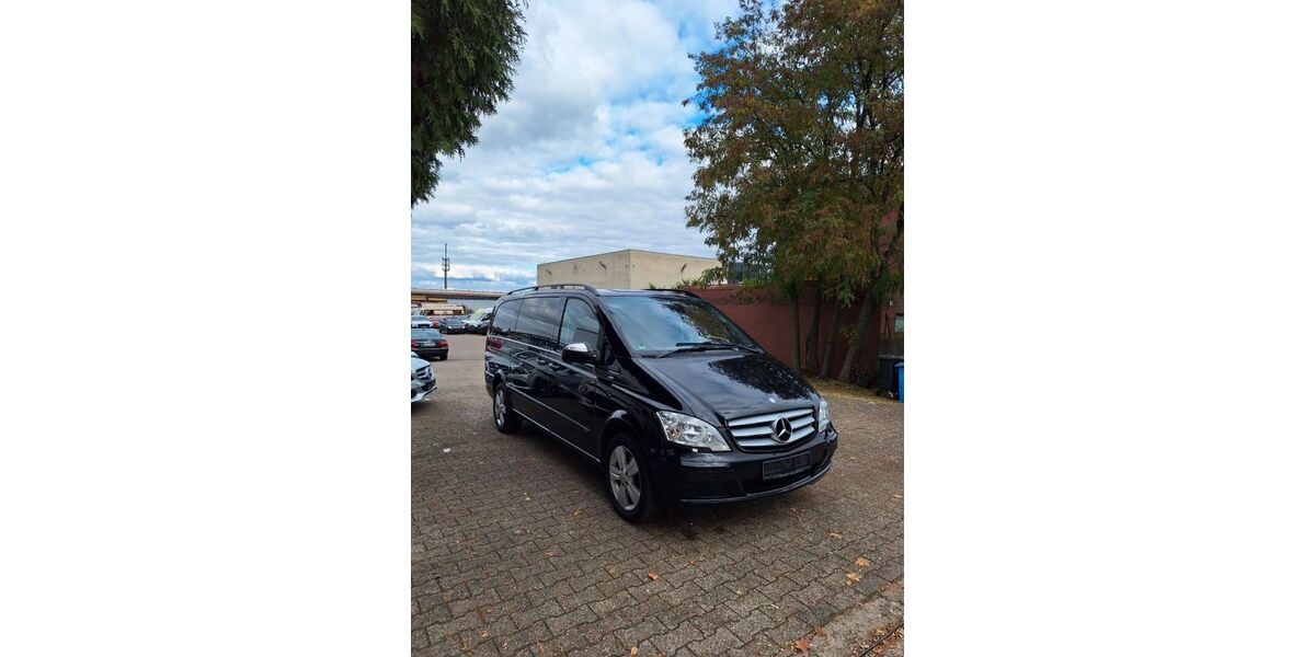Mercedes-Benz Viano 217.500 km 13.499 € Bonn 53227