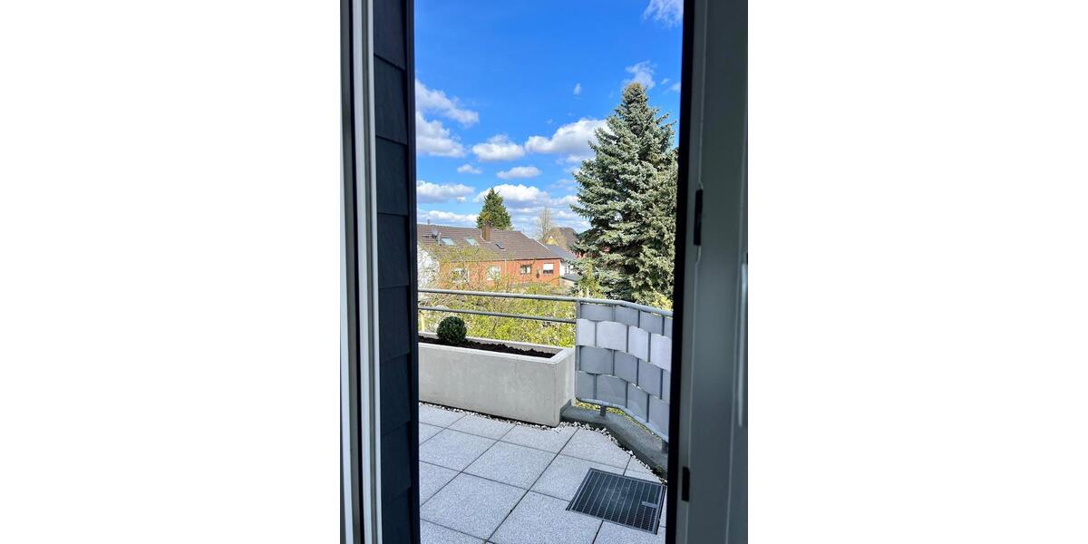 Dachgeschoßwohnung Frechen - 2 Zimmer, 72 m&sup2;, 329.000&euro; | Angebot:26123101