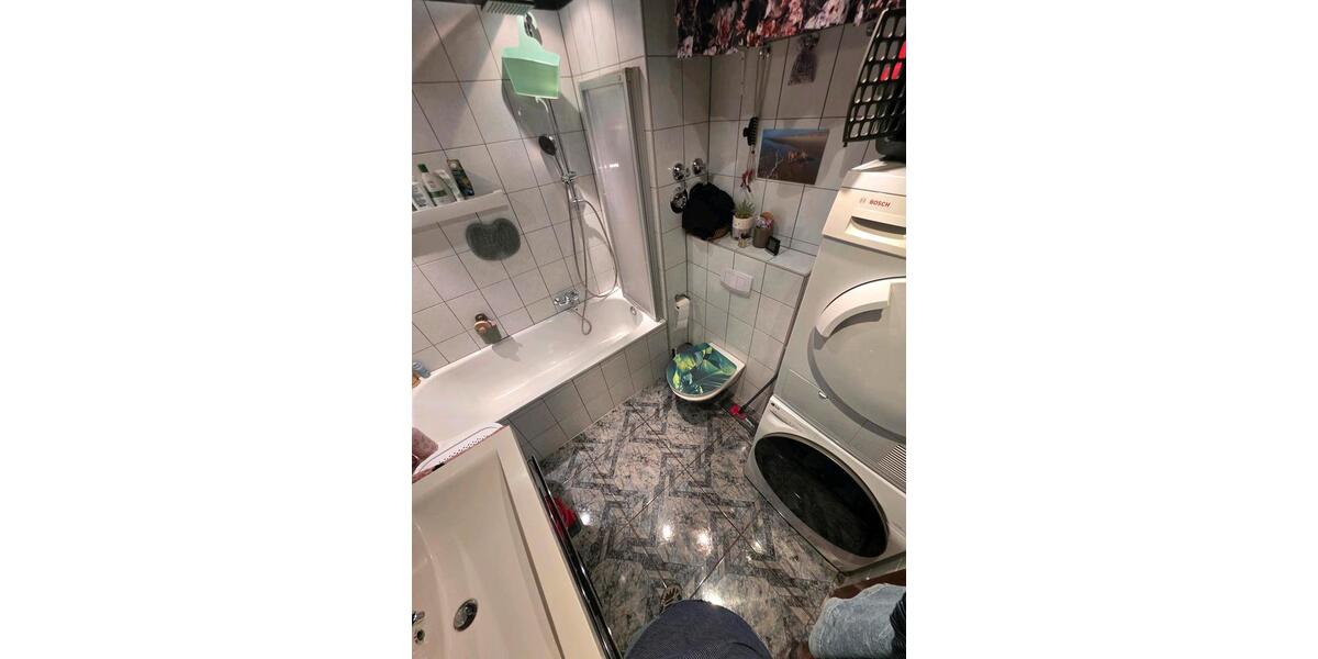 Etagenwohnung Köln Chorweiler - 3 Zimmer, 76 m&sup2;, 245.000&euro; | Angebot:27101449