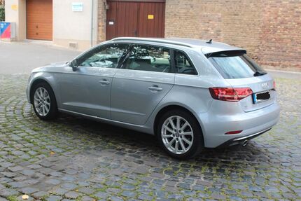 Audi A3 70.450 km 16.500 € Bonn 53179