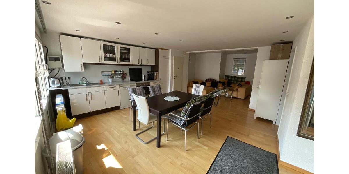 Einfamilienhaus Köln Mülheim - 12 Zimmer, 270 m&sup2;, 740.000&euro; | Angebot:27142608