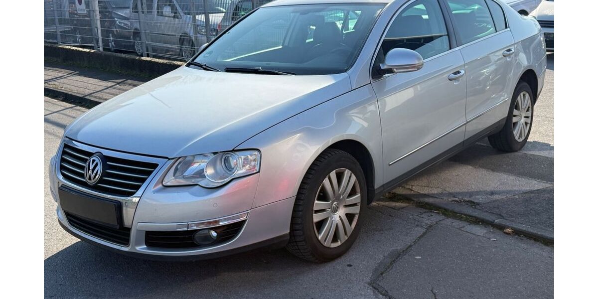 VW Passat 242.000 km 3.300 &euro; Hilden 40721