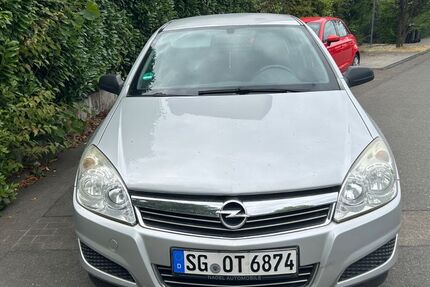 Opel Astra 140.000 km 2.750 &euro; Solingen 42719