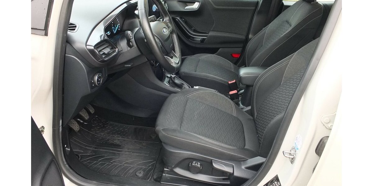 Ford Puma TITANIUM ECO BOOST NAVI PDC BLUETOOTH 107.845 km 12.908 &euro; Köln 50858