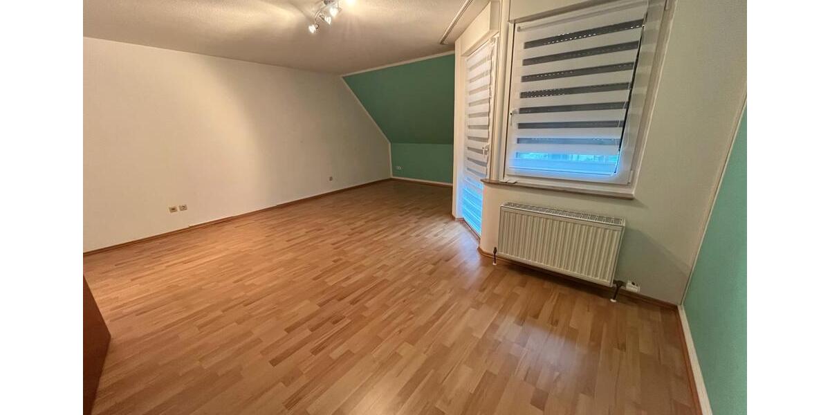 Doppelhaushälfte Köln Mülheim - 4 Zimmer, 114 m&sup2;, 2.000&euro; | Angebot:24662735