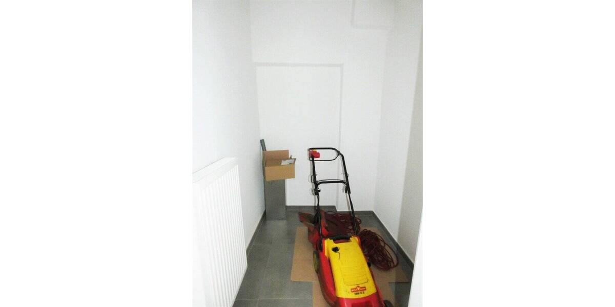 Einfamilienhaus Köln Dünnwald - 6 Zimmer, 240 m&sup2;, 3.500&euro; | Angebot:23951216