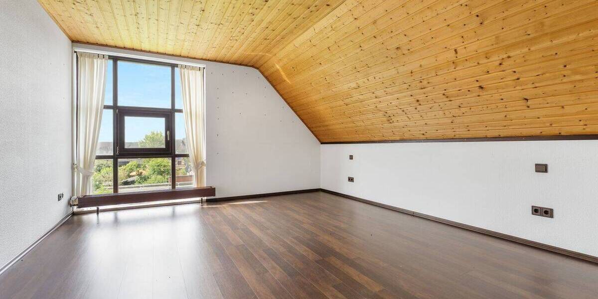 Einfamilienhaus Erftstadt Blessem - 9 Zimmer, 257 m&sup2;, 499.000&euro; | Angebot:26929560