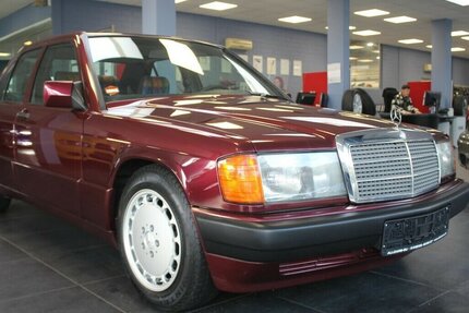Mercedes-Benz 190 E 1.8 Avantgarde Rosso TOP ZUSTAND 130.065 km 19.980 € Euskirchen 53881