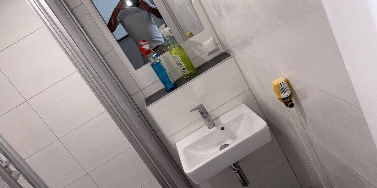 Etagenwohnung Köln Nippes - 2 Zimmer, 35 m&sup2;, 600&euro; | Angebot:26230401