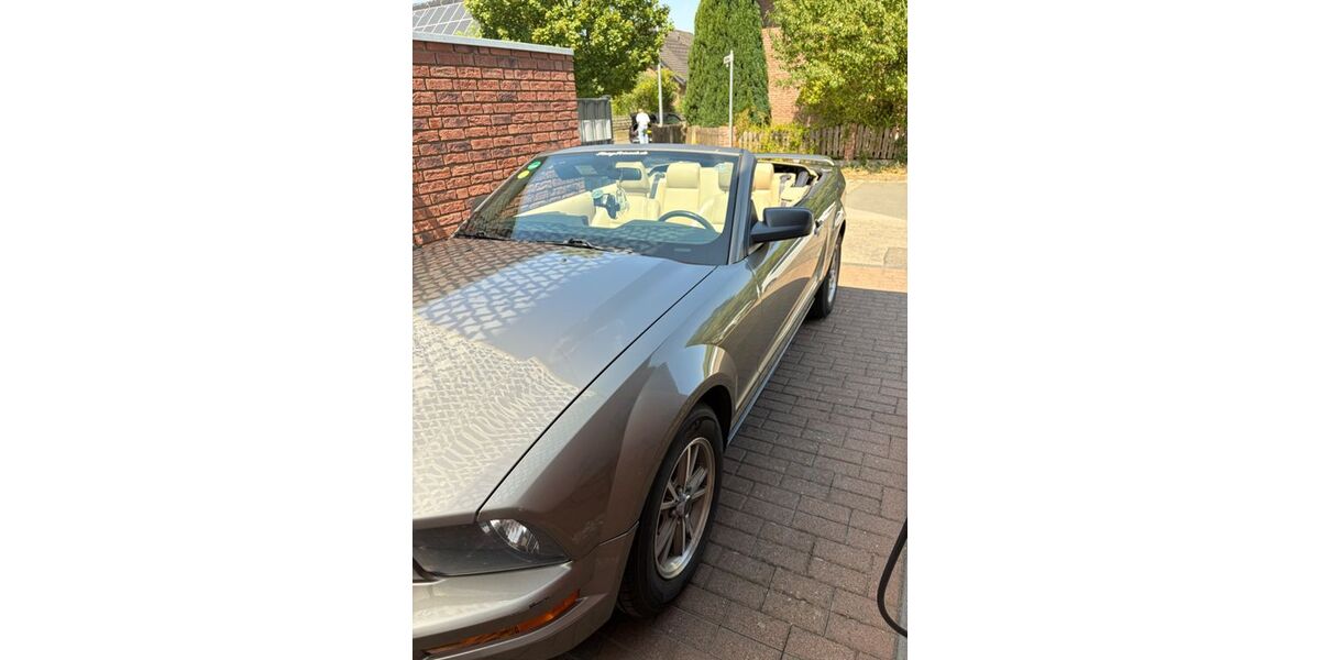 Ford Mustang 79.056 km 12.400 &euro; Weilerswist 53919