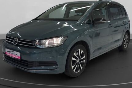 VW Touran 84.417 km 24.390 &euro; Bonn 53119
