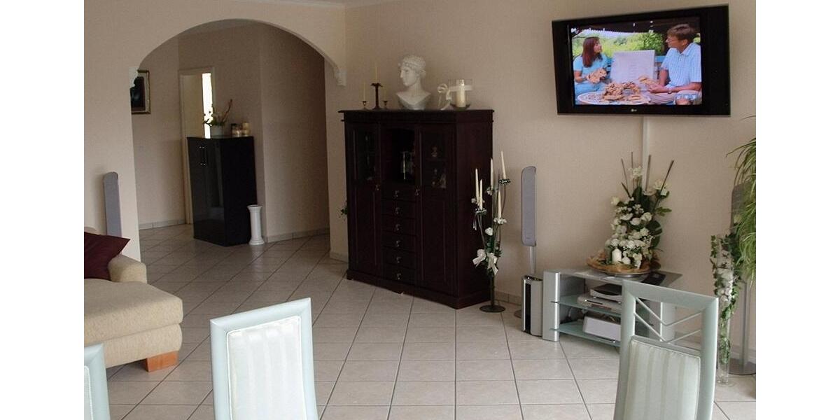 Etagenwohnung Köln Lindenthal - 3 Zimmer, 99 m&sup2;, 360.000&euro; | Angebot:27134345