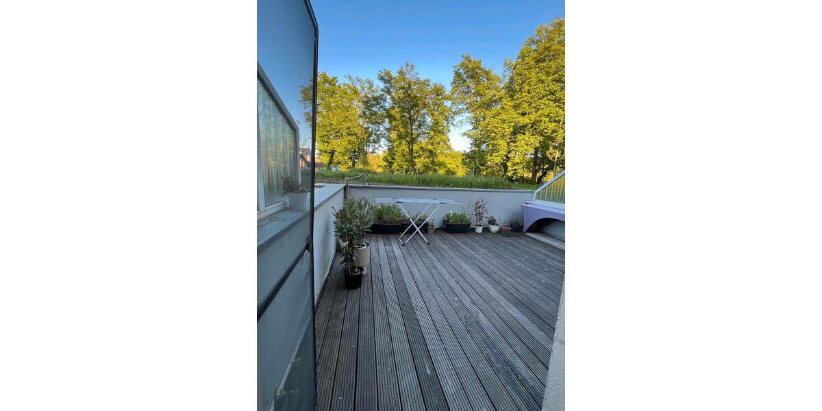 Dachgeschoßwohnung Brühl - 3 Zimmer, 54 m&sup2;, 870&euro; | Angebot:26411501