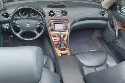 Mercedes-Benz SL 500 167.000 km 15.500 € Merzenich 52399