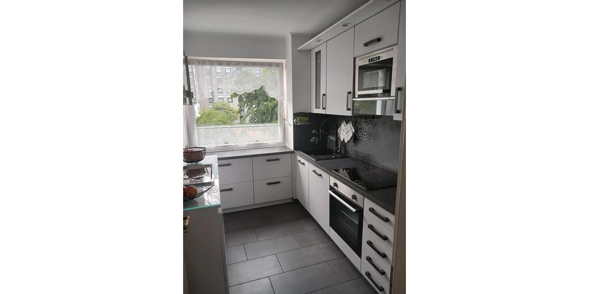 Etagenwohnung Köln Lindenthal - 3 Zimmer, 99 m&sup2;, 360.000&euro; | Angebot:27134345