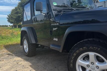Jeep Wrangler 57.600 km 16.900 € Köln 50859