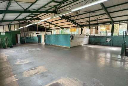 Halle in Solingen 490.000 € 350 m² zimmer