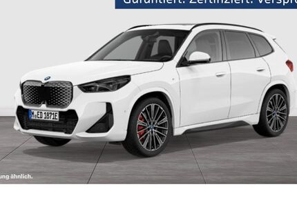 BMW iX1 22.459 km 45.450 € Köln Süd 50968