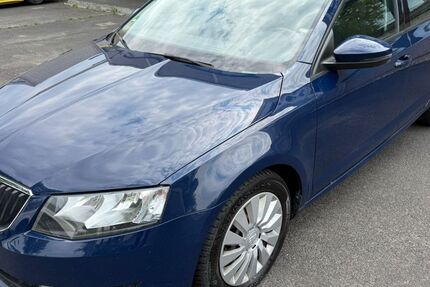 Skoda Octavia 233.000 km 6.490 € Köln 50739