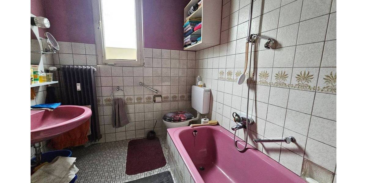 Mehrfamilienhaus, Wohnhaus Solingen Burg - 9 Zimmer, 218 m&sup2;, 494.000&euro; | Angebot:26379420