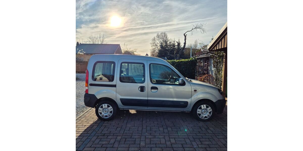 Renault Kangoo 113.100 km 4.800 &euro; Neunkirchen-Seelscheid 53819