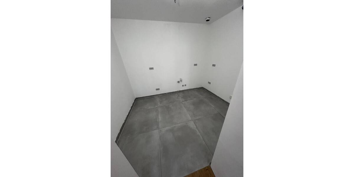 Etagenwohnung Köln Zündorf - 3 Zimmer, 112 m&sup2;, 1.680&euro; | Angebot:26274380