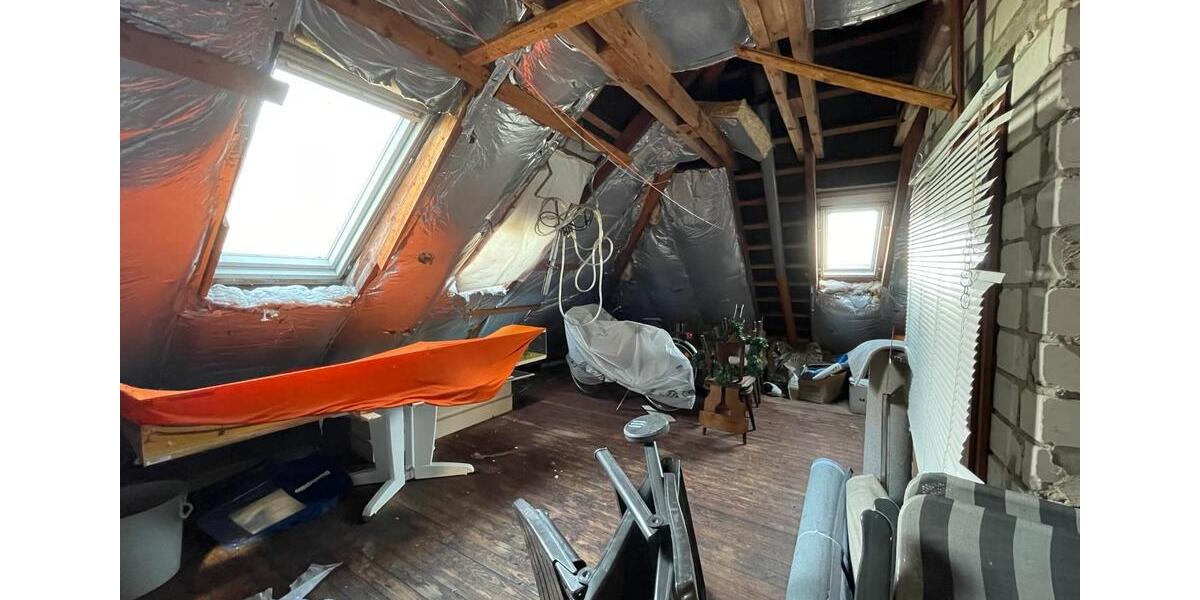 Einfamilienhaus Hürth - 3 Zimmer, 107 m&sup2;, 225.000&euro; | Angebot:25638716