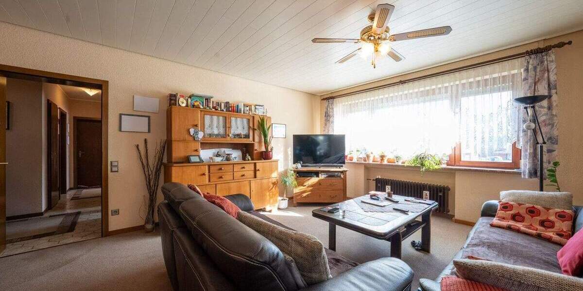 Wohnen & Arbeiten unter einem Dach: Vielseitiges Wohn- und Geschäftshaus mit großem Potenzial 5 zimmer