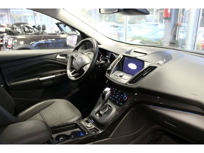 Ford Kuga 1.5 EcoBoost 4x4 Aut. Titanium 97.755 km 15.980 € Euskirchen 53881