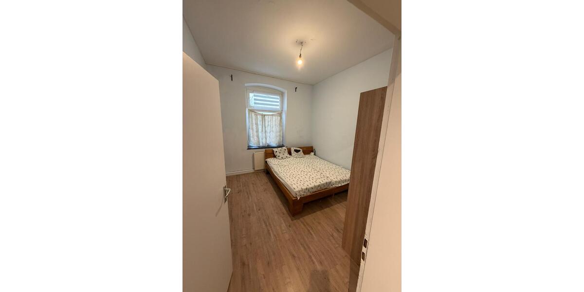 Erdgeschoßwohnung Köln Ehrenfeld - 3 Zimmer, 85 m&sup2;, 1.500&euro; | Angebot:26267502