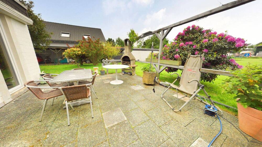 Einfamilienhaus Burscheid Hilgen - 6 Zimmer, 151 m&sup2;, 554.000&euro; | Angebot:26741984