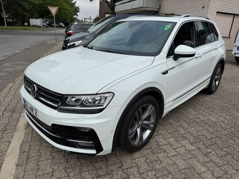 VW Tiguan 269.000 km 19.990 € Grevenbroich 41515