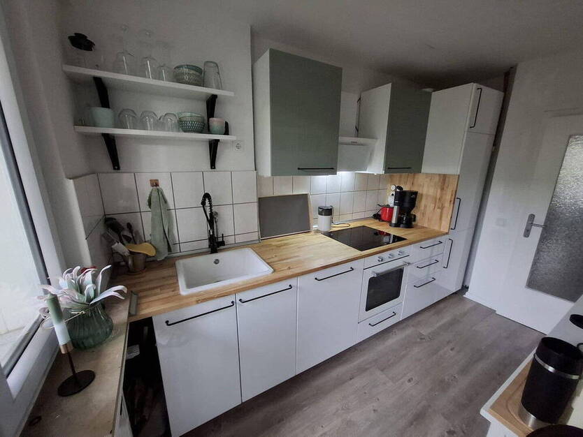 Schöne helle Wohnung in Düsseldorf Eller inkl. EBK