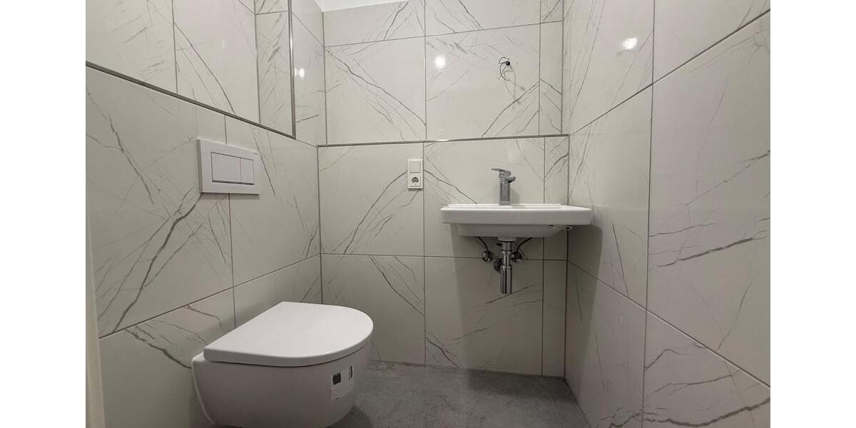 Erdgeschoßwohnung Köln Rodenkirchen - 3 Zimmer, 96 m&sup2;, 1.550&euro; | Angebot:26279252