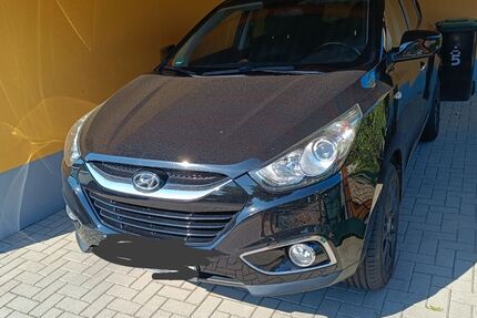 Hyundai ix35 119.000 km 8.999 &euro; Troisdorf 53840