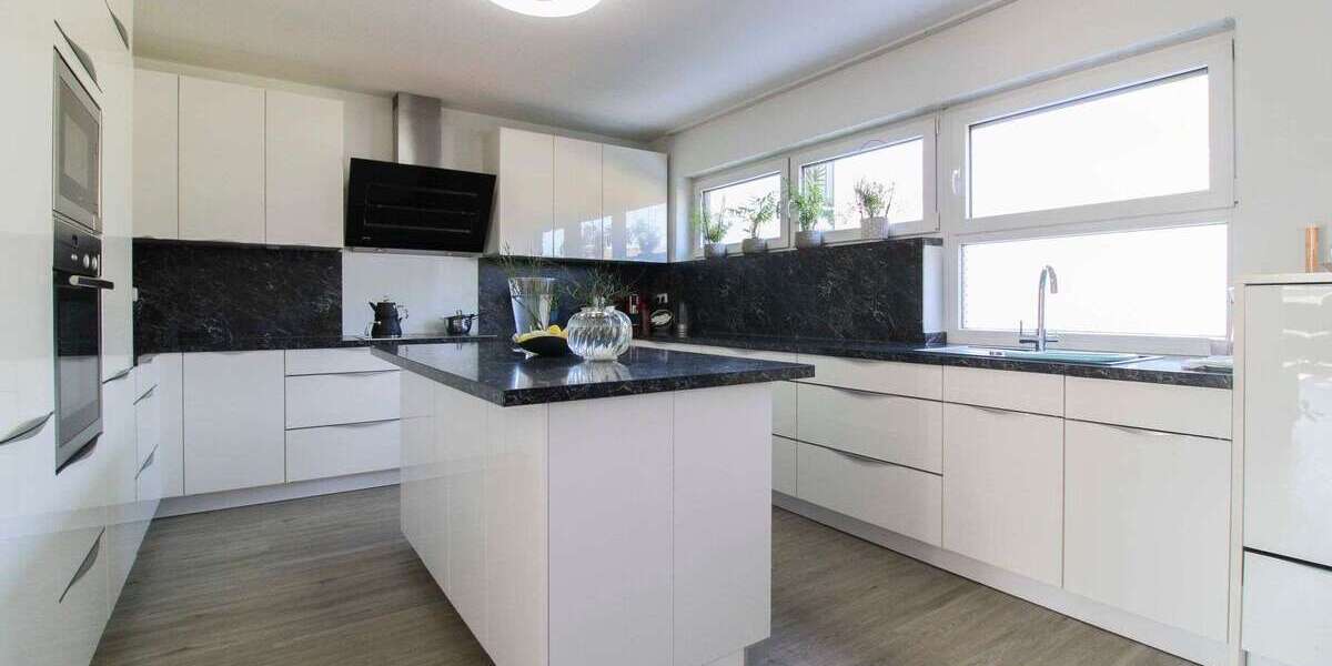 Haus zum Kaufen in Köln 720.000 € 186.12 m² 5 zimmer