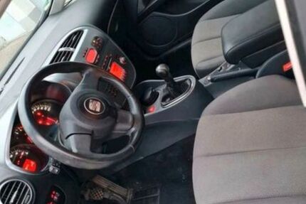 Seat Leon 274.000 km 800 &euro; Wisskirchen 53881