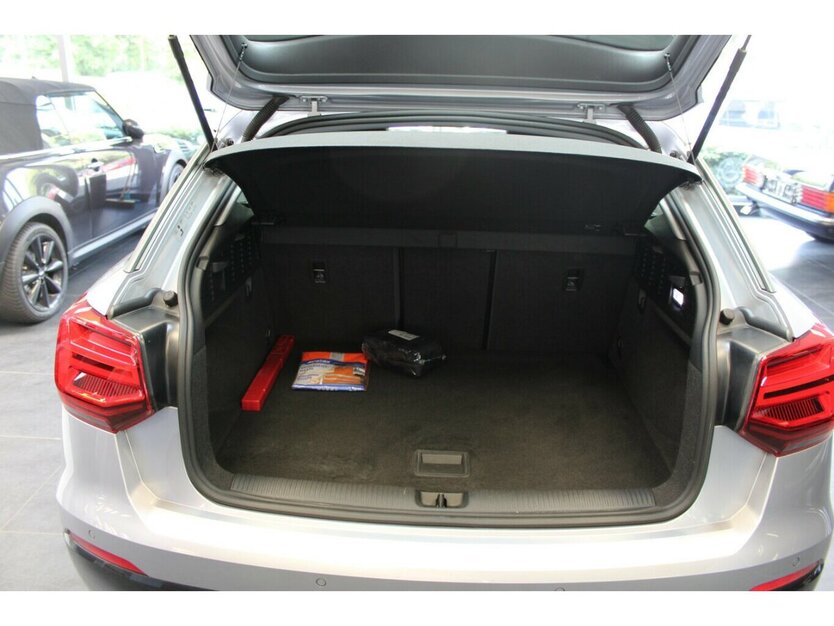 Audi Q2 30 TFSI design 86.795 km 15.980 € Euskirchen 53881